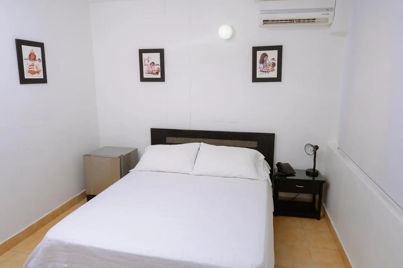Hotel Edmar Santa Marta